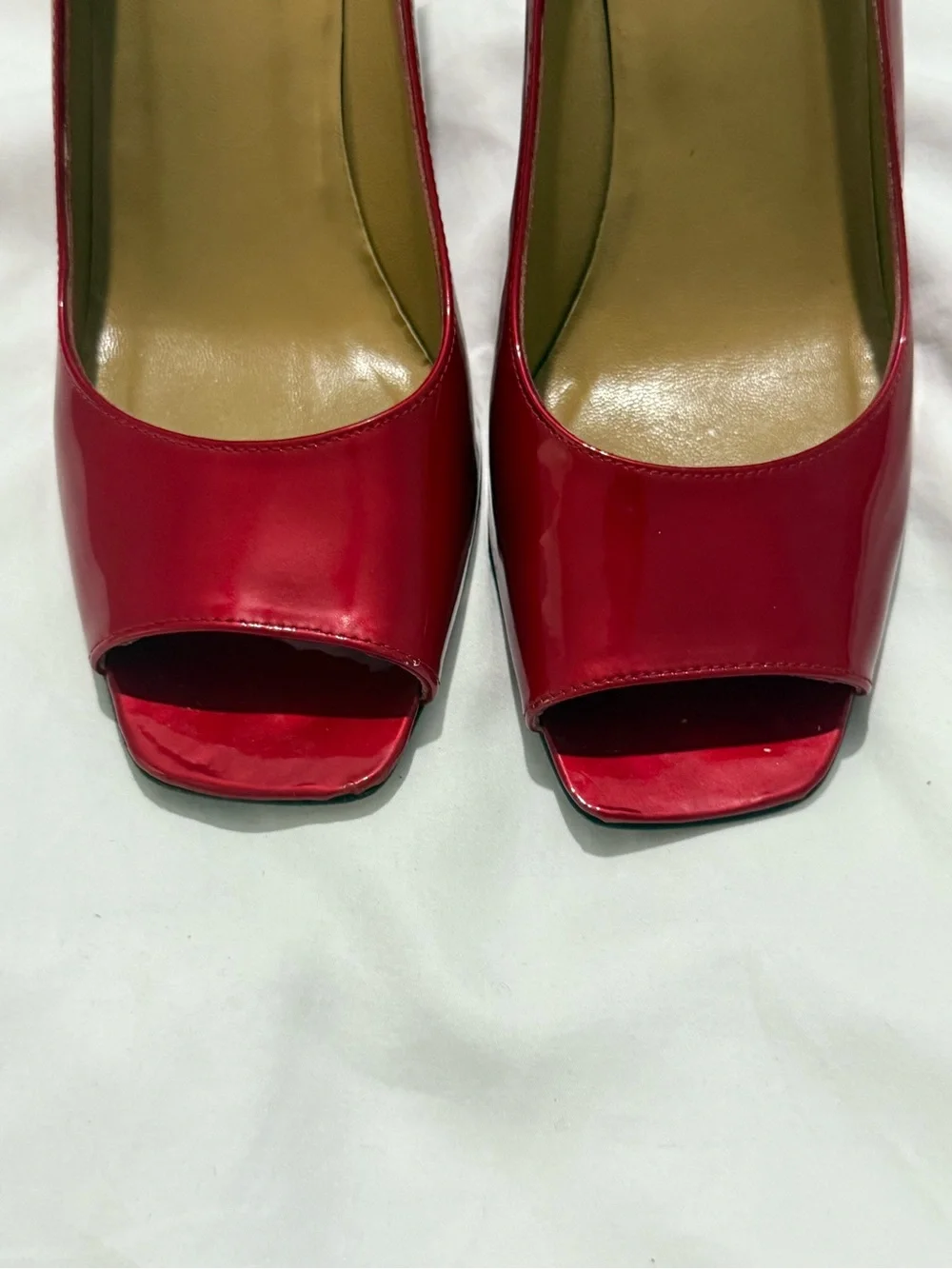 Stuart Weitzman - Red Patent Peep-Toe Mid-Heels - Picture 9 of 9